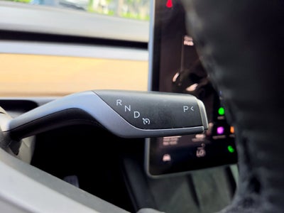 2024 Tesla Model Y Performance