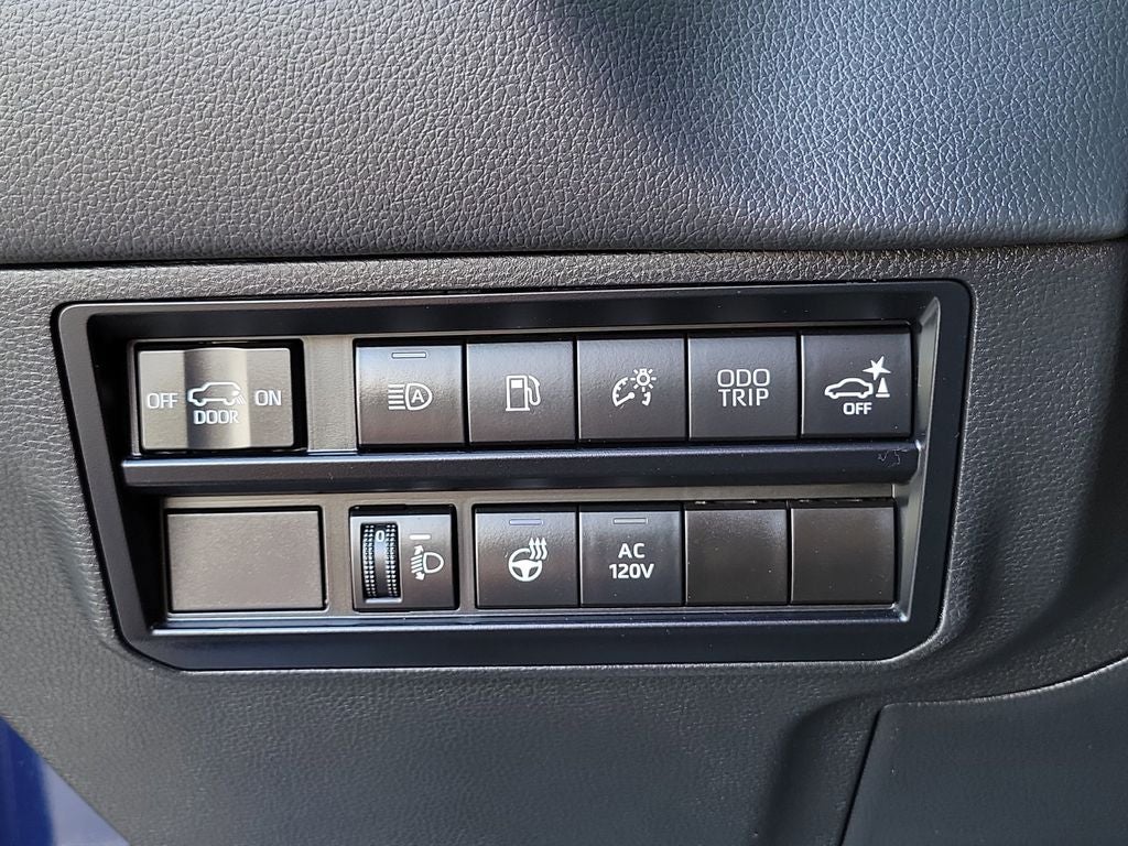 2023 Toyota Sequoia SR5