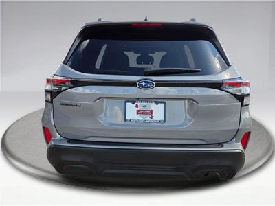 2025 Subaru Forester Premium