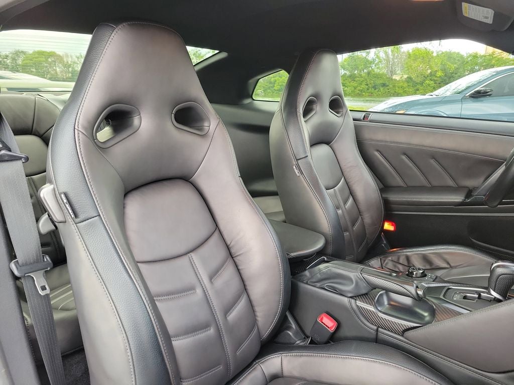 2021 Nissan GT-R Premium