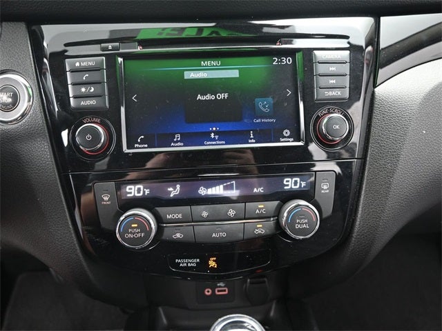 2022 Nissan Rogue Sport SV