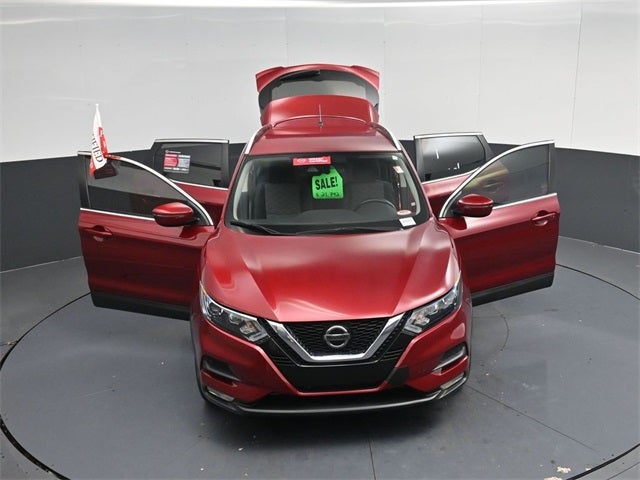 2022 Nissan Rogue Sport SV