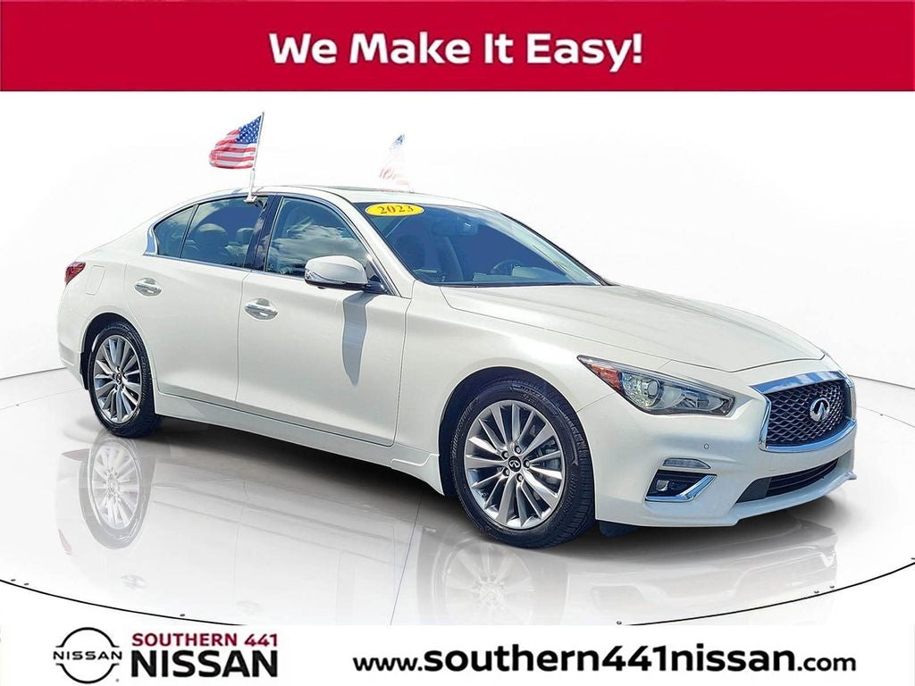 2023 INFINITI Q50 LUXE