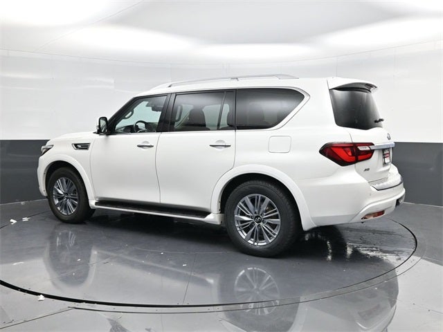 2024 INFINITI QX80 LUXE