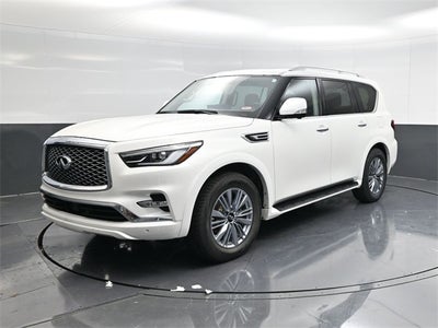 2024 INFINITI QX80 LUXE