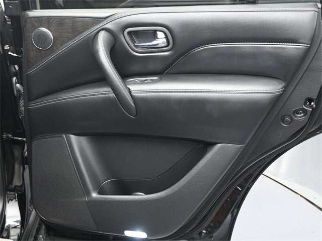 2021 INFINITI QX80 LUXE