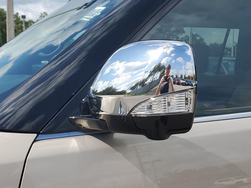 2023 INFINITI QX80 Sensory
