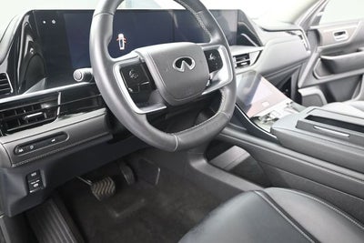 2025 INFINITI QX80 PURE