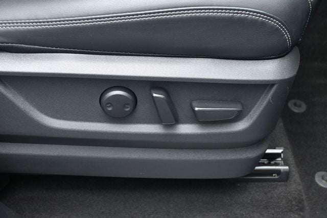 2025 INFINITI QX80 PURE