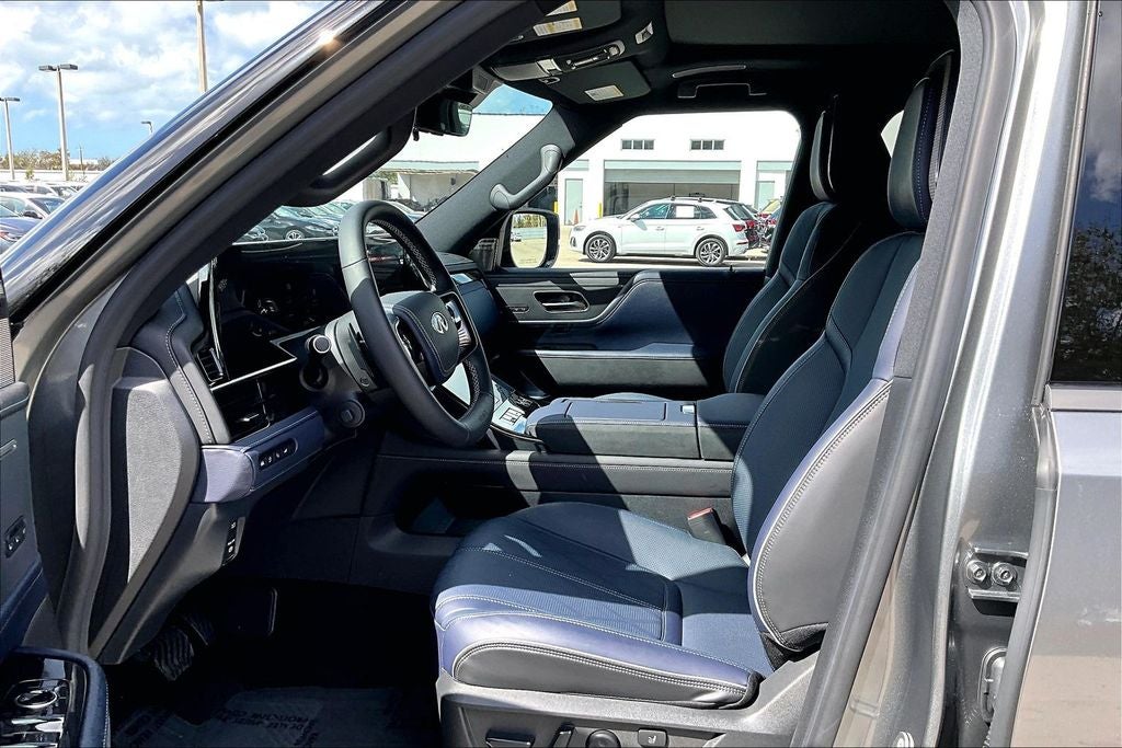 2026 INFINITI QX80 SPORT