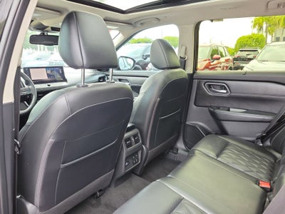 2024 Nissan Rogue Platinum