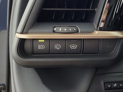 2025 Toyota Crown Signia Limited