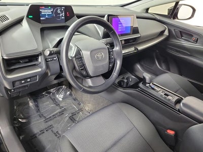 2025 Toyota Prius LE