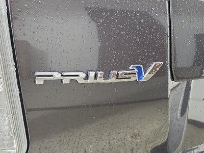2015 Toyota Prius v Four