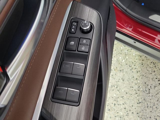 2024 Toyota Venza XLE