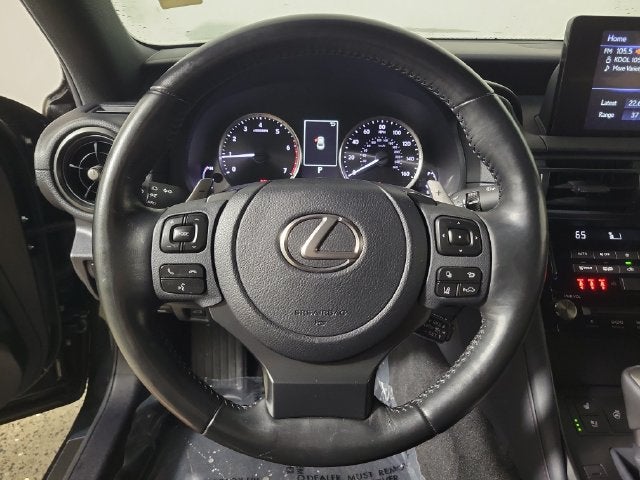 2025 Lexus IS 300