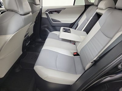 2025 Toyota RAV4 Hybrid XLE Premium