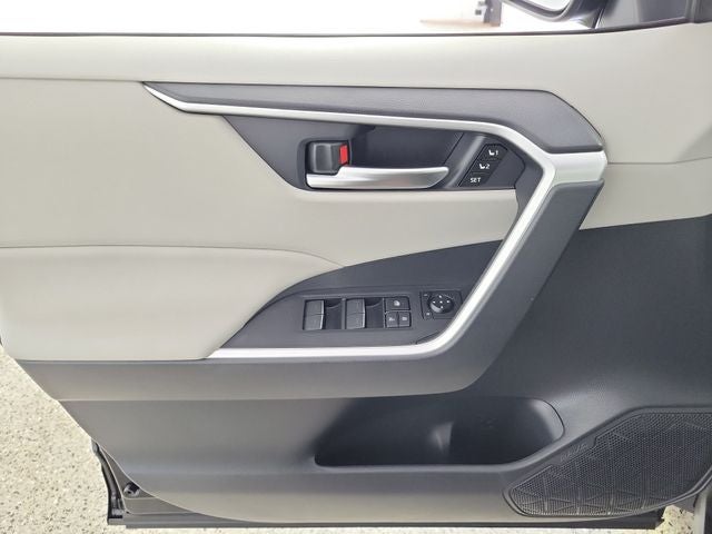 2025 Toyota RAV4 Hybrid XLE Premium