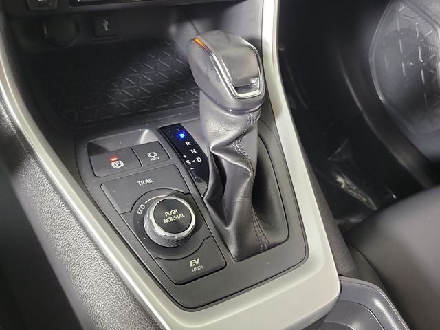 2021 Toyota RAV4 Hybrid XLE Premium