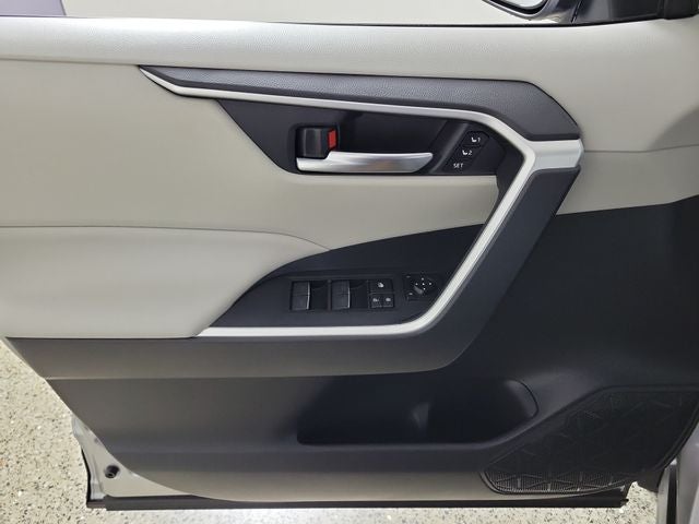 2025 Toyota RAV4 Hybrid XLE Premium