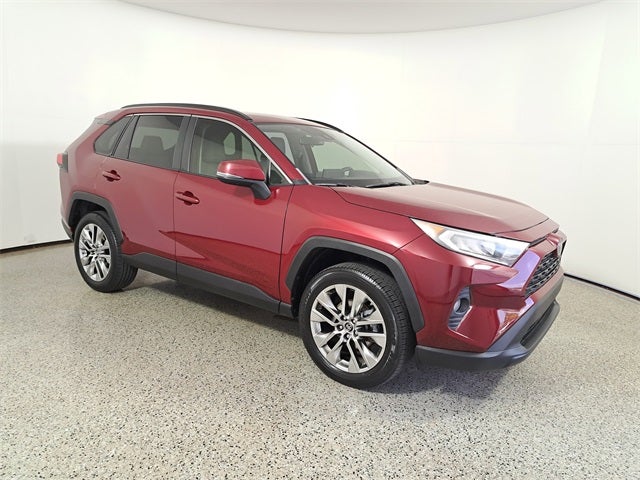 2019 Toyota RAV4 XLE Premium