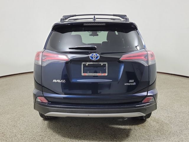 2018 Toyota RAV4 Hybrid SE