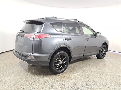 2018 Toyota RAV4 SE