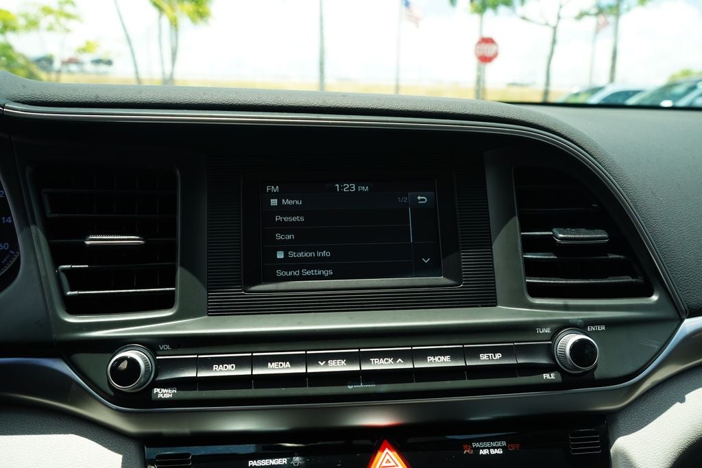 2020 Hyundai Elantra SE KATZKIN LEATHER