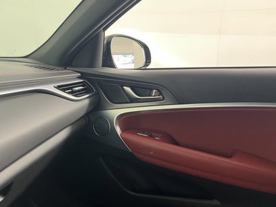 2024 Genesis G70 2.5T RWD