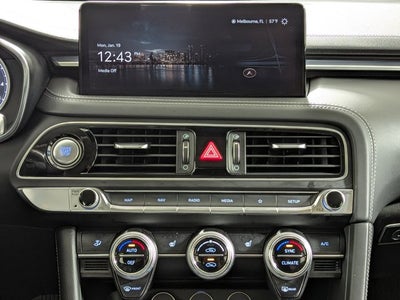 2023 Genesis G70 2.0T RWD