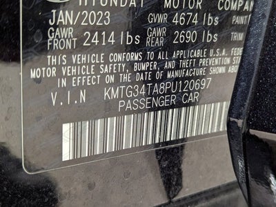 2023 Genesis G70 2.0T RWD