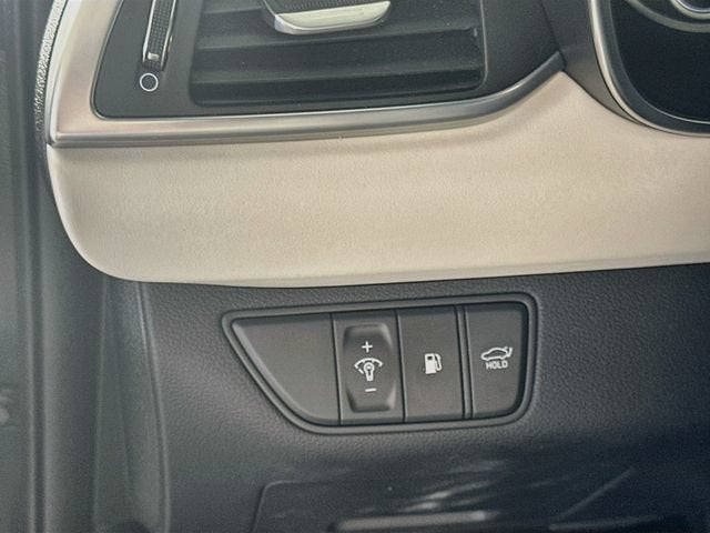 2023 Genesis G70 3.3T