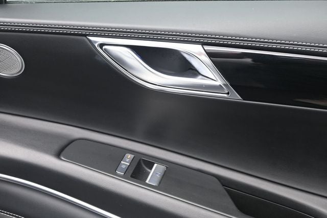 2025 Genesis GV80 2.5T