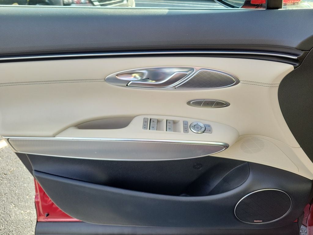 2022 Genesis GV70 2.5T