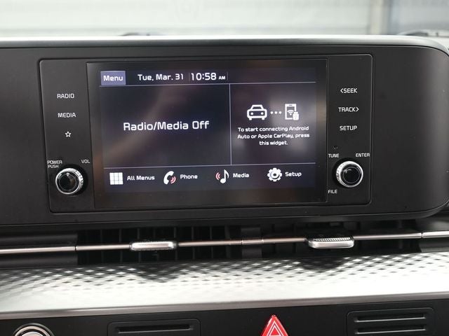 2024 Kia Carnival LX