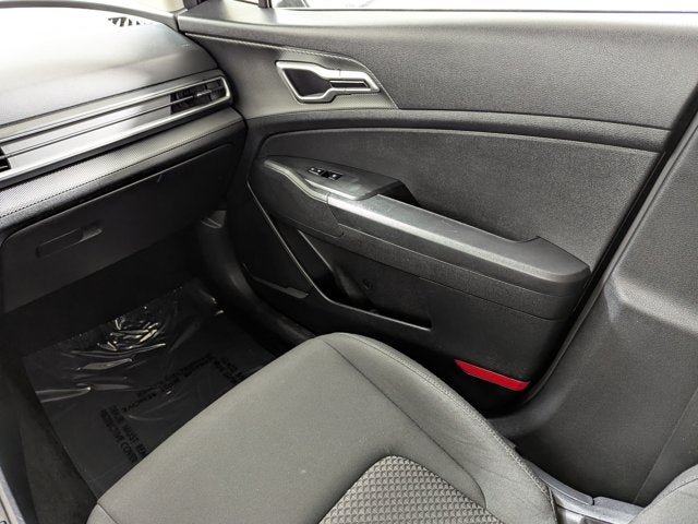 2024 Kia Sportage LX FWD