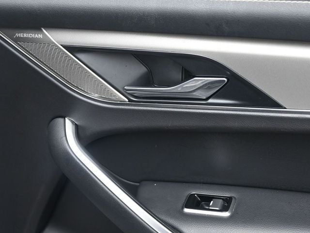 2025 Jaguar F-PACE P250 R-Dynamic S