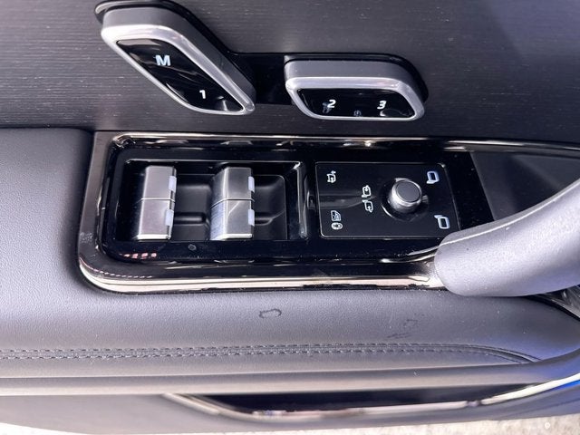 2025 Land Rover Range Rover Sport Autobiography