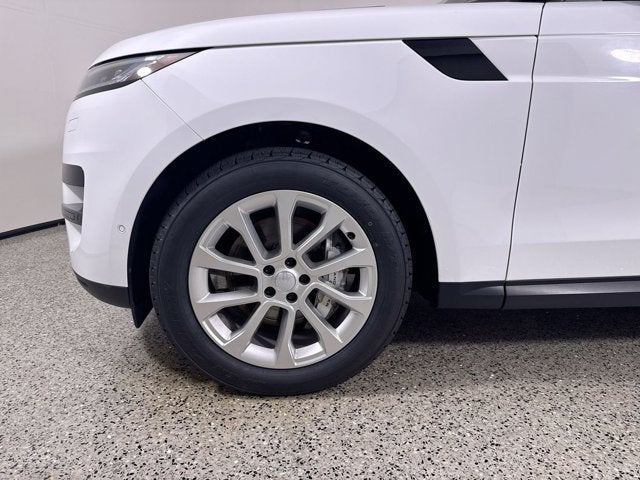 2025 Land Rover Range Rover Sport SE