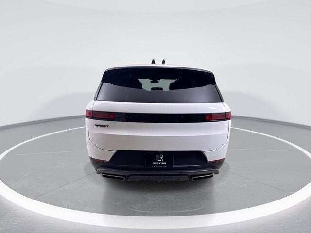 2025 Land Rover Range Rover Sport SE