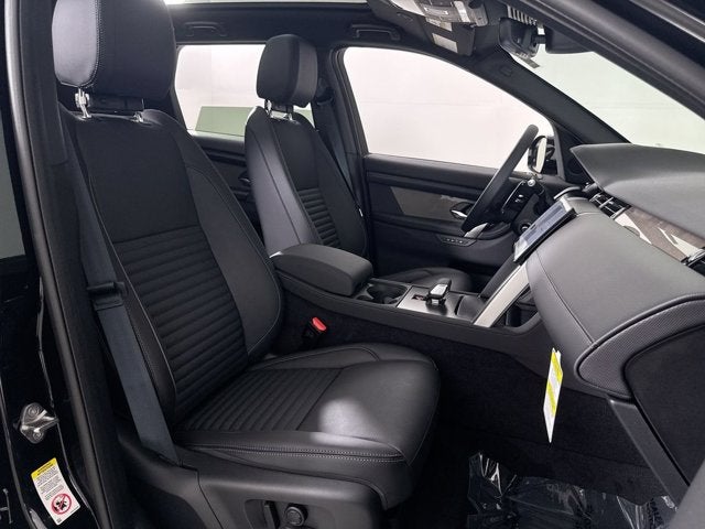 2025 Land Rover Discovery Sport Dynamic SE