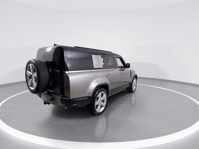2024 Land Rover Defender X-Dynamic SE