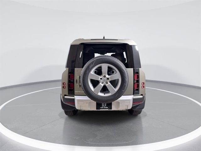 2025 Land Rover Defender S