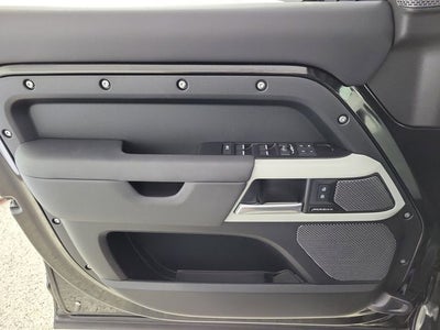 2024 Land Rover Defender 110 S