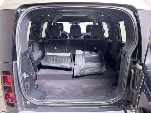 2023 Land Rover Defender S