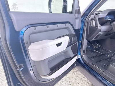 2026 Land Rover Defender OCTA