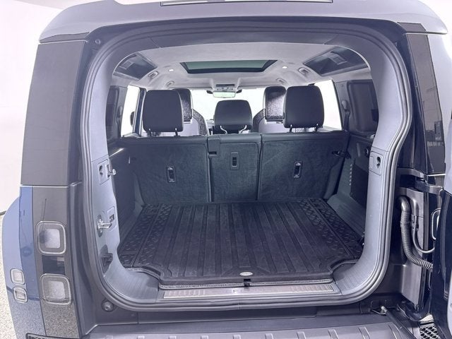 2026 Land Rover Defender OCTA