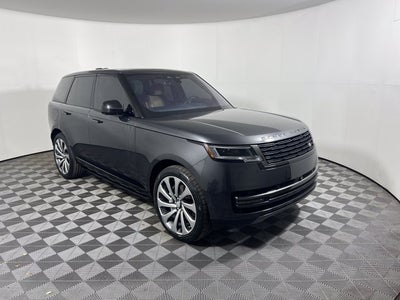 2023 Land Rover Range Rover SE