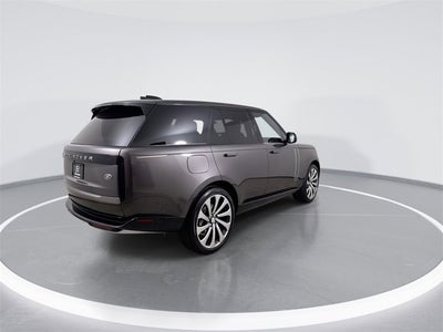 2023 Land Rover Range Rover SE