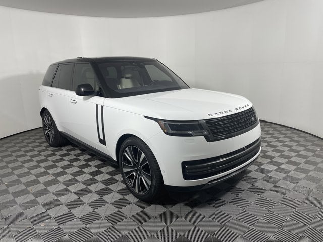 2023 Land Rover Range Rover SE